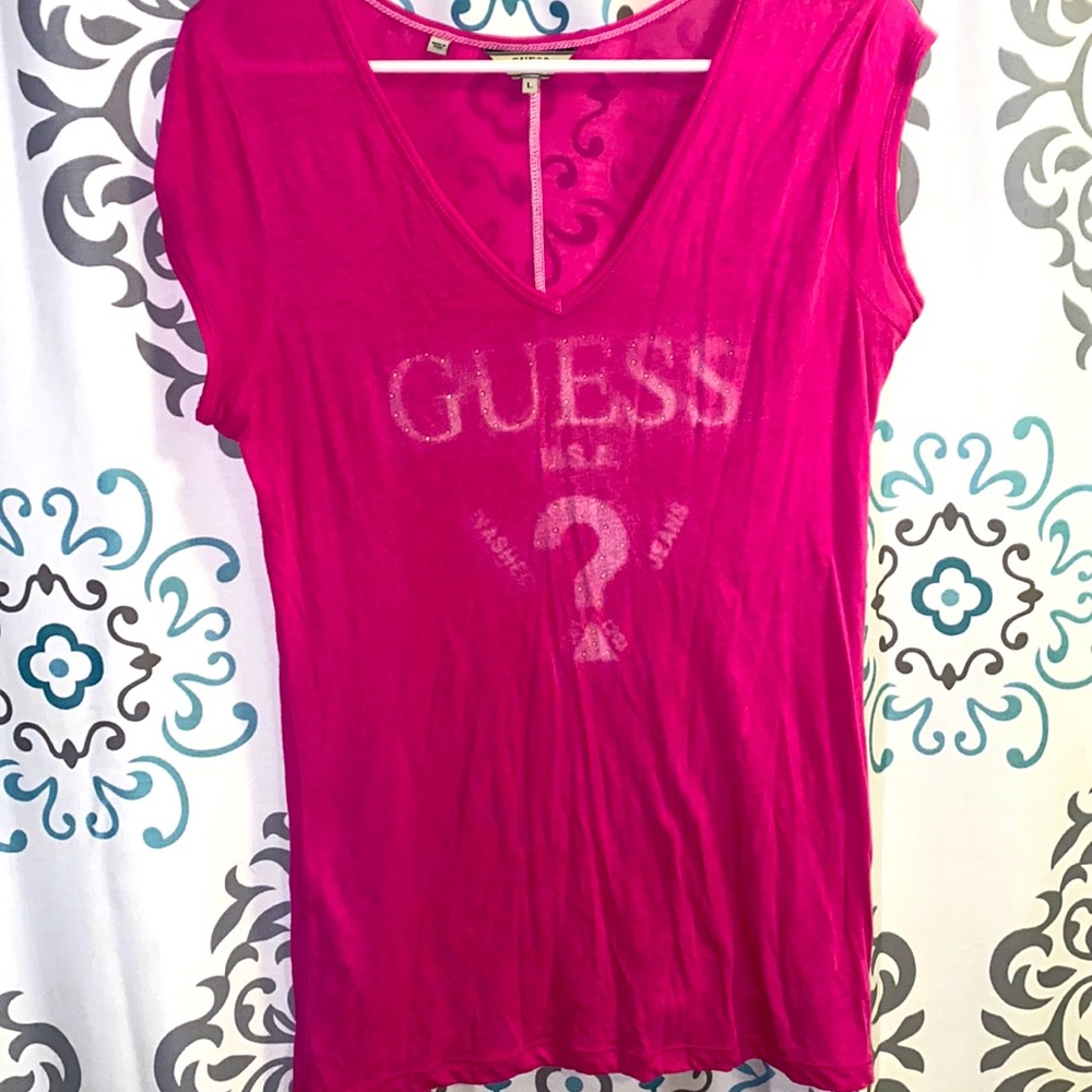 Guess T-Shirt Gently Used
